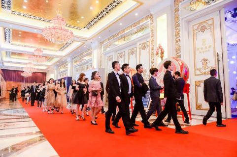 新目标 新辉煌丨狗子282019年会盛典完美落幕！